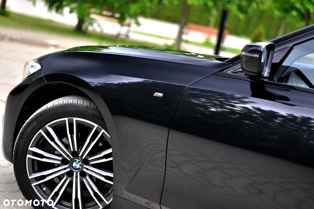 BMW Seria 3 320d M Sport sport - 8
