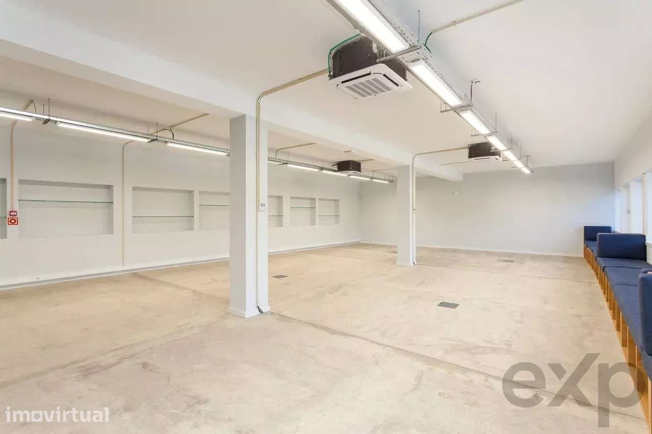Escritório Amplo na Rua Ferreira Dias, junto ao Metro e VCI - Grande imagem: 4/31