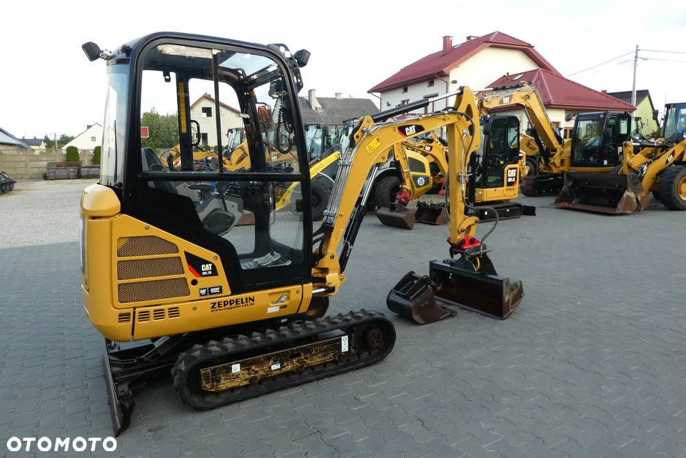 Caterpillar 301,7D Z NIEMIEC DWIE ŁYŻKI - 6