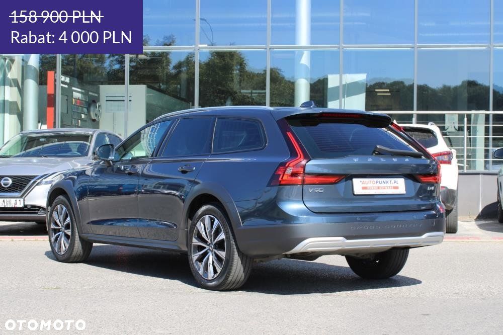Volvo V90 Cross Country - 7