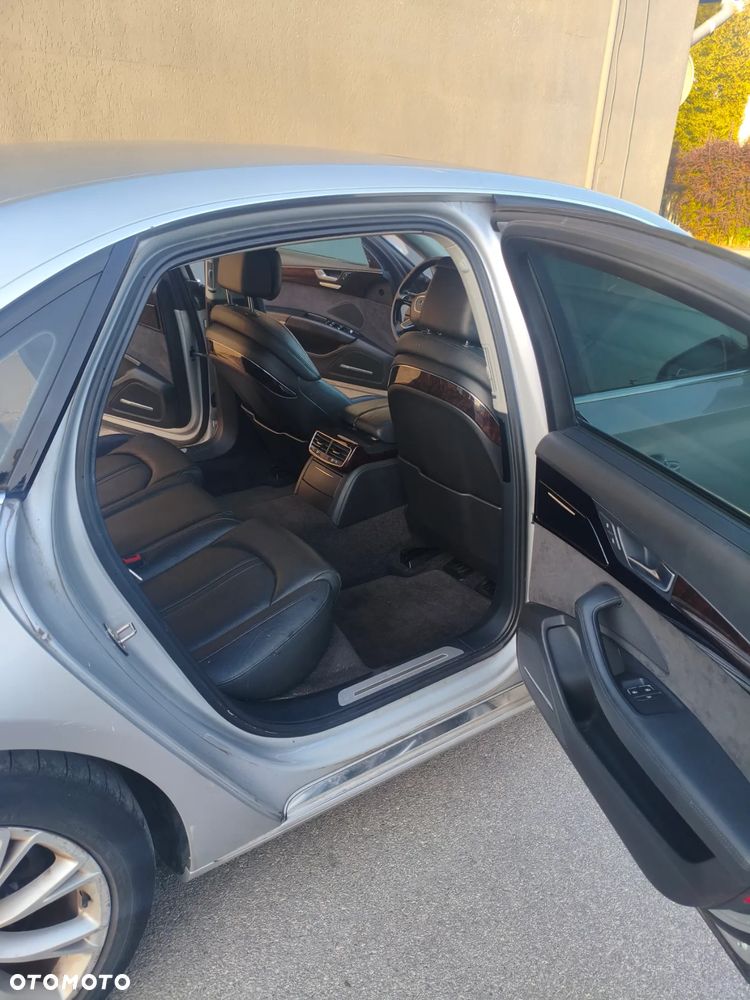 Audi A8 4.2 FSI L Quattro - 30