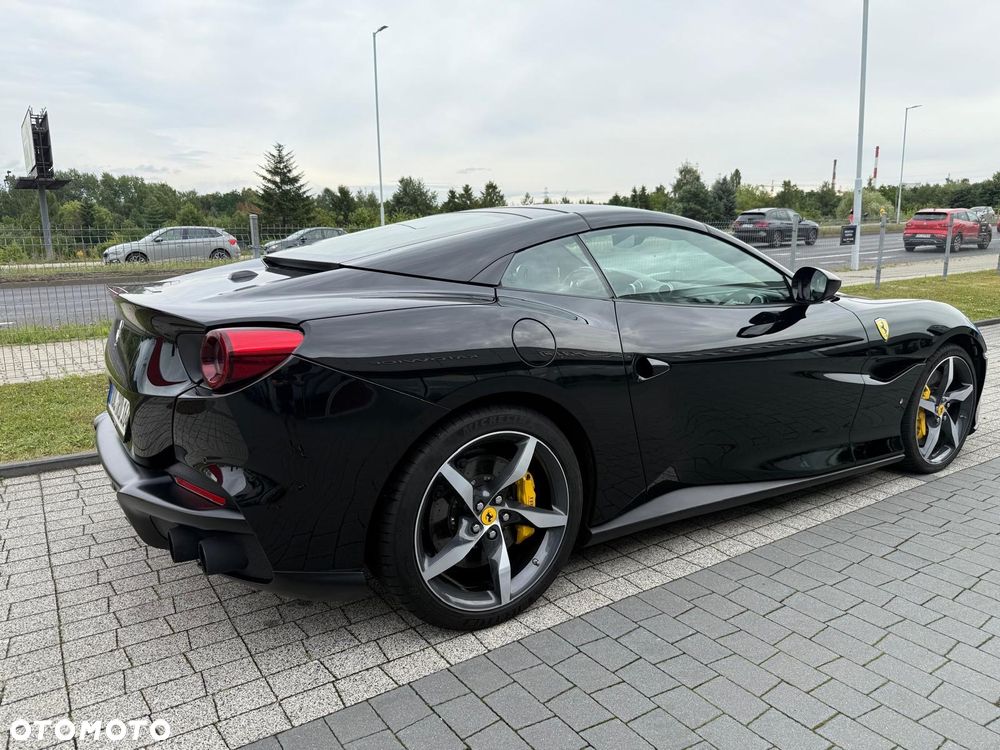Ferrari Portofino - 21