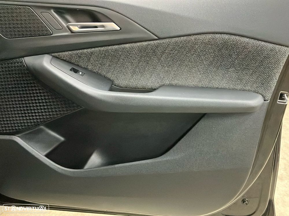 BMW 225xe Active Tourer - 23