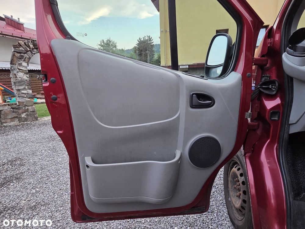 Renault TRAFIC PACK CLIM, pierwszy właściciel, po serwisie olejowym. - 10