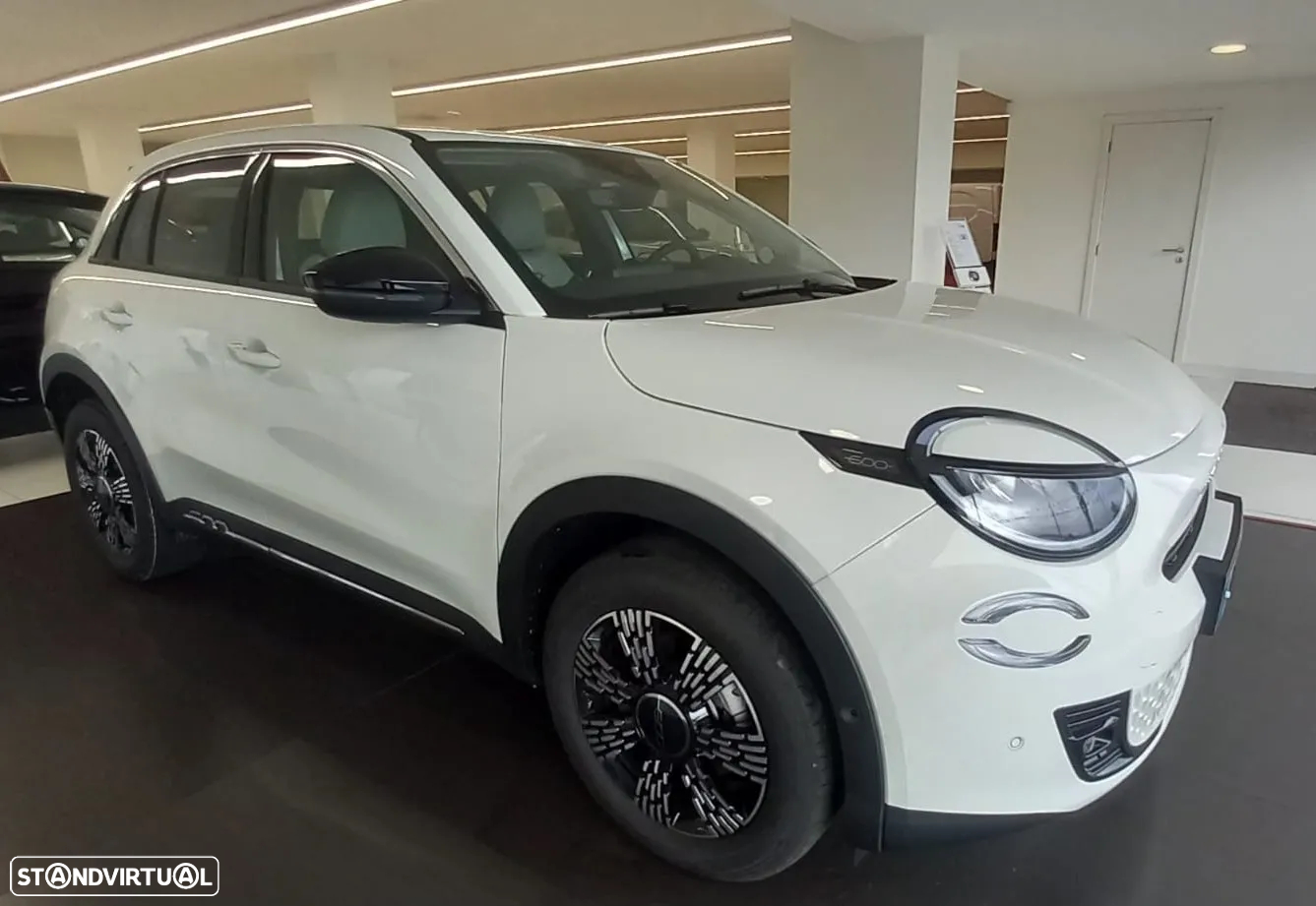 Fiat 600 1.2 Hybrid - 4