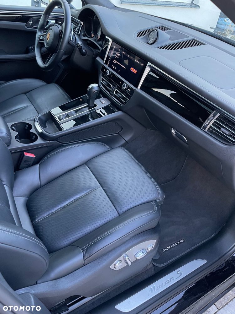 Porsche Macan S - 22