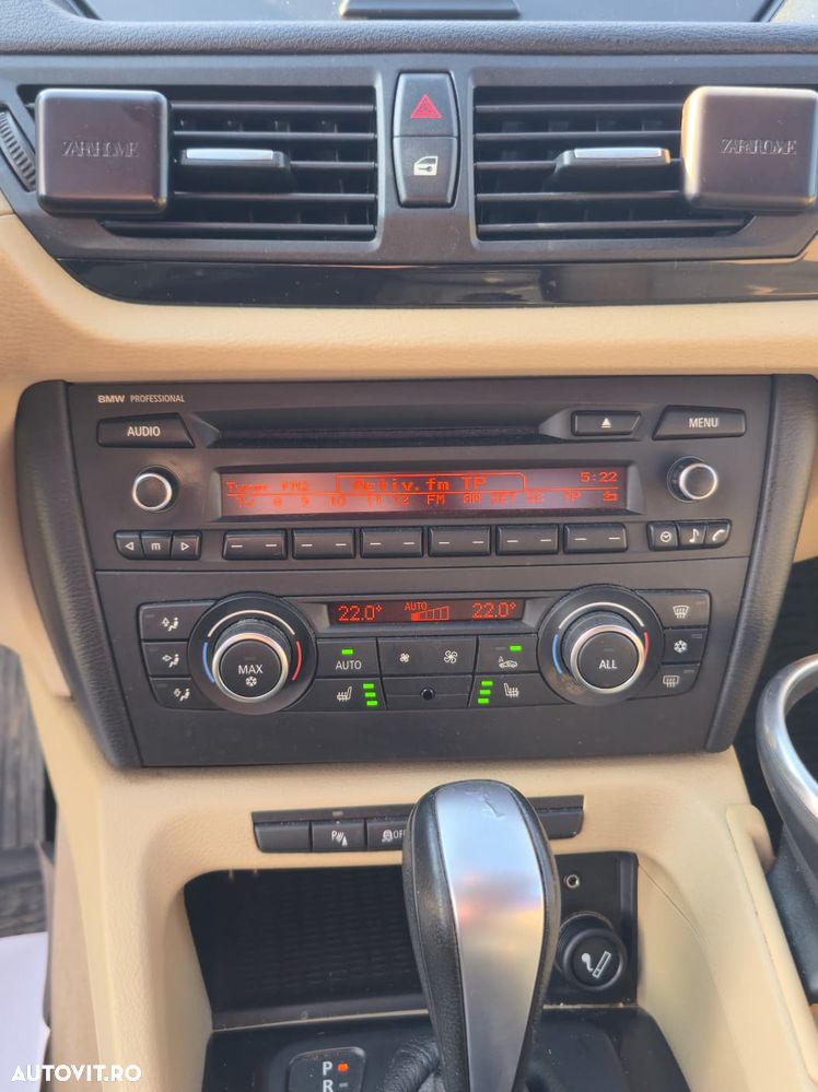 BMW X1 - 11