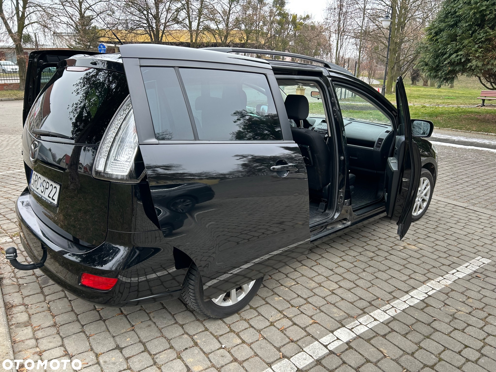 Mazda 5 - 7