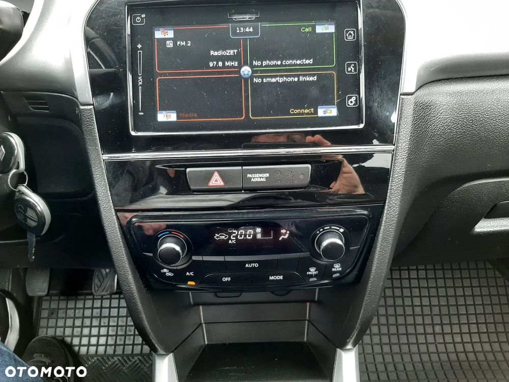 Suzuki Vitara 1.6 (4x4) Allgrip Comfort - 35