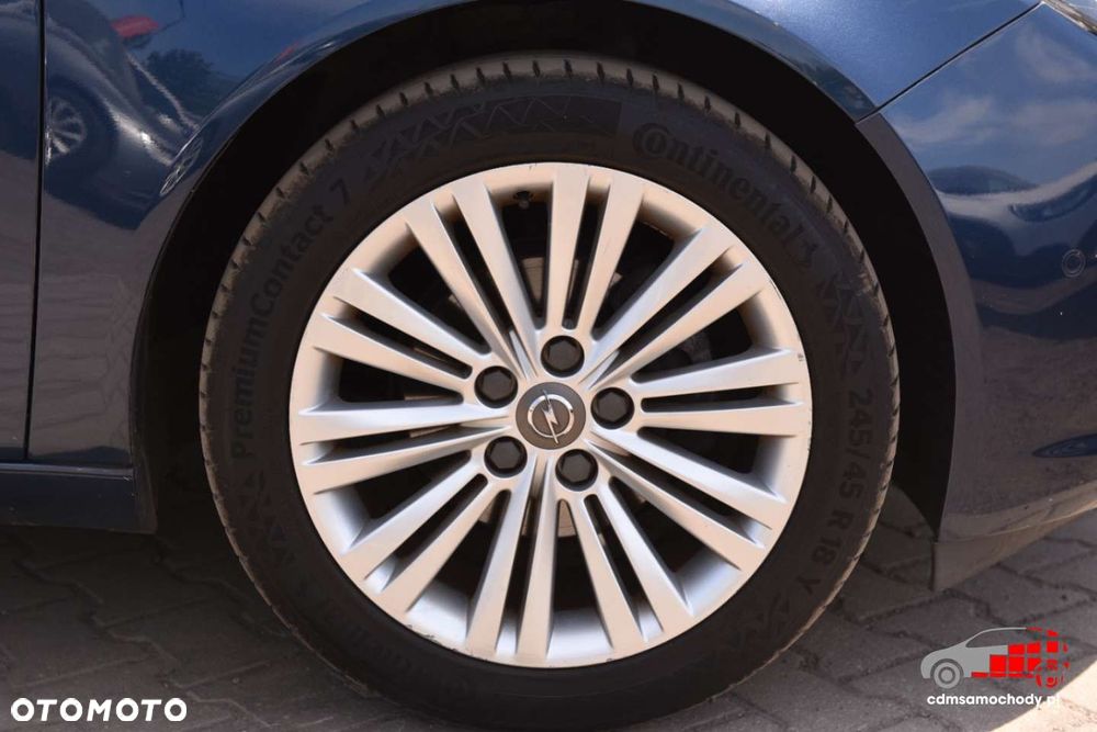 Opel Insignia - 12