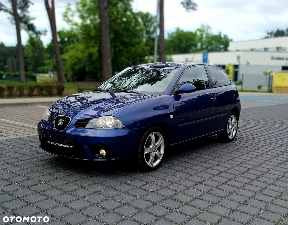 Seat Ibiza 1.4 16V Sport - 1