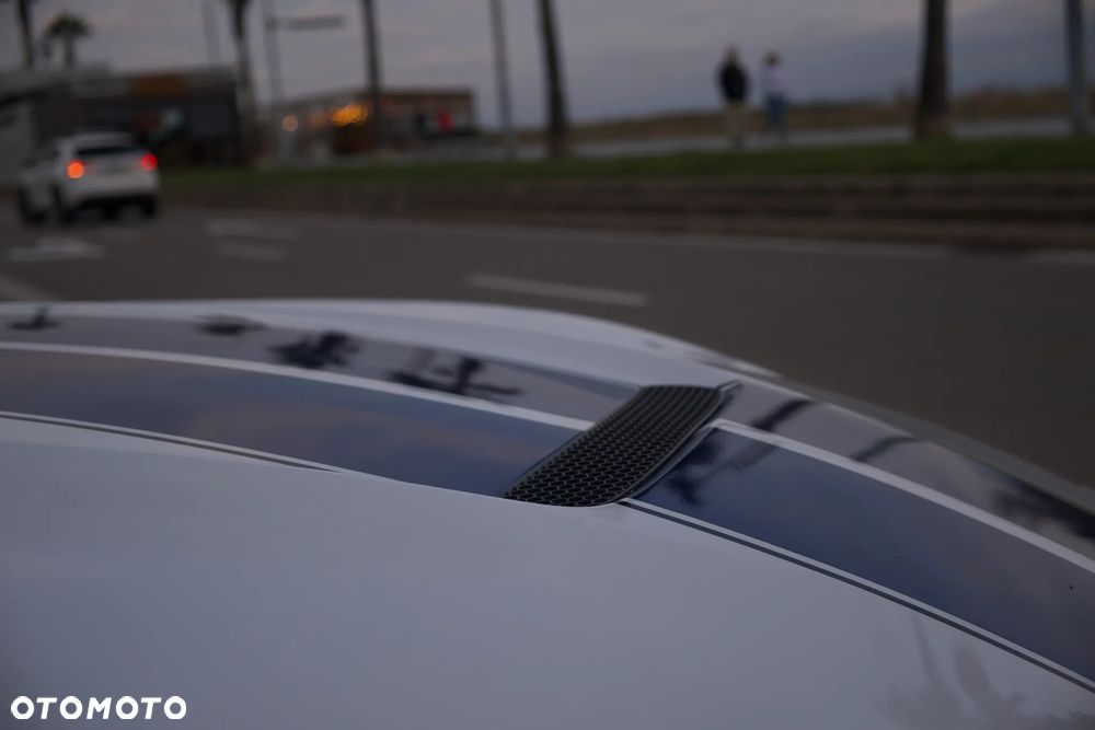 Ford Mustang - 23