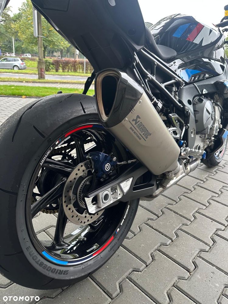 BMW R - 9