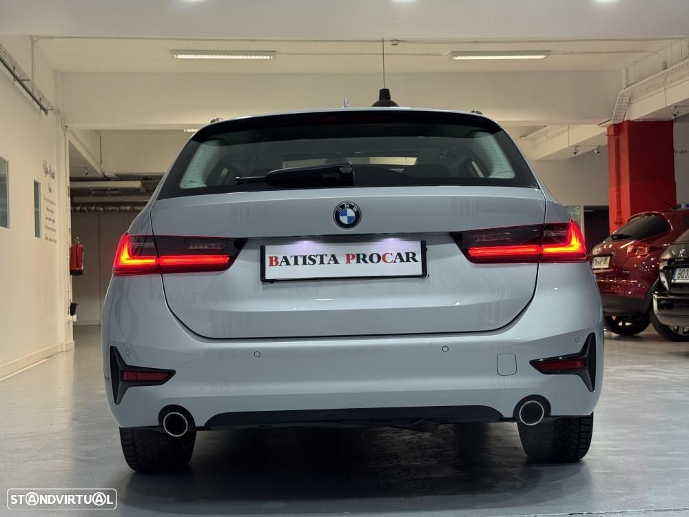 BMW 318 d Aut. Sport Line - 17