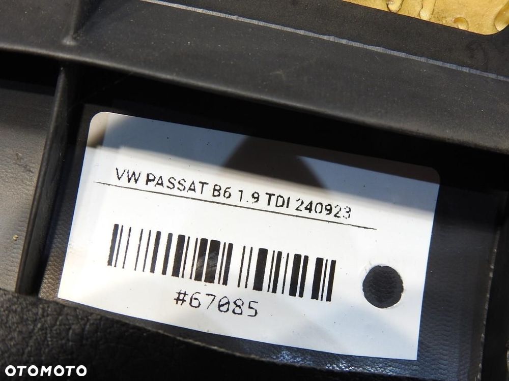 BOCZEK KANAPY LEWY TYŁ VW PASSAT B6 3C0885701 - 4