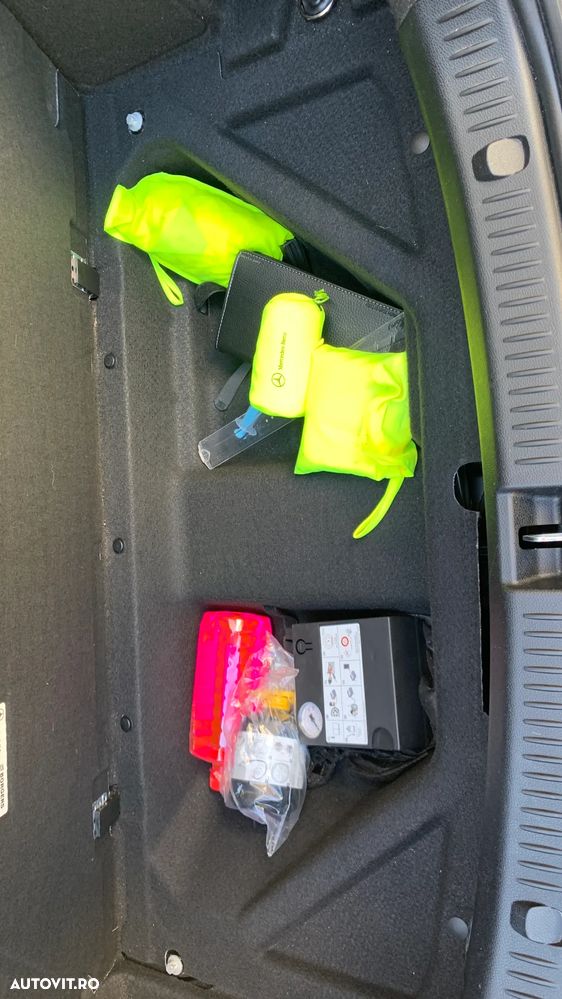 Mercedes-Benz E 300 Aut. - 20