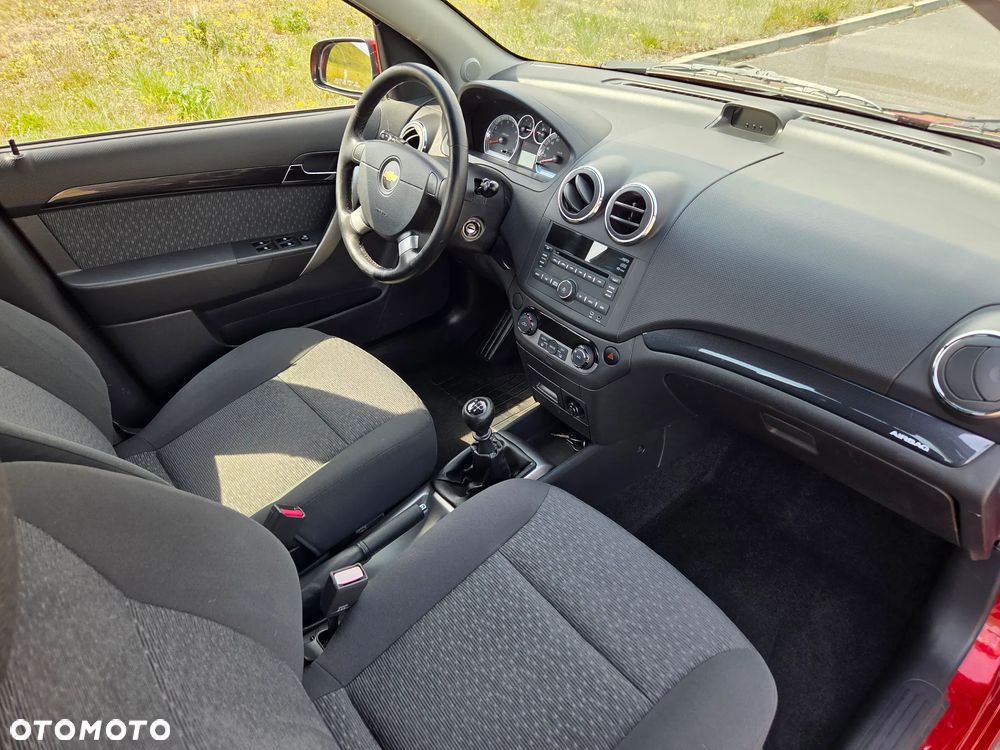 Chevrolet Aveo 1.4 16V LT - 10