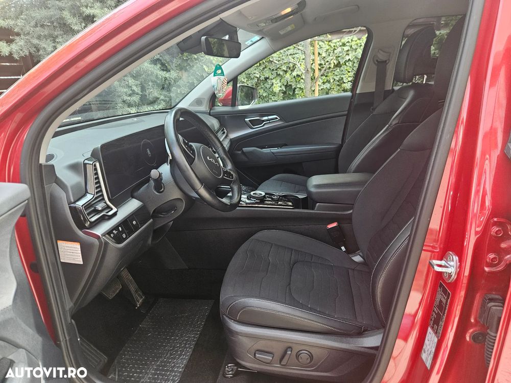 Kia Sportage 1.6 T-GDI HEV 6AT 4x2 Business Line - 8