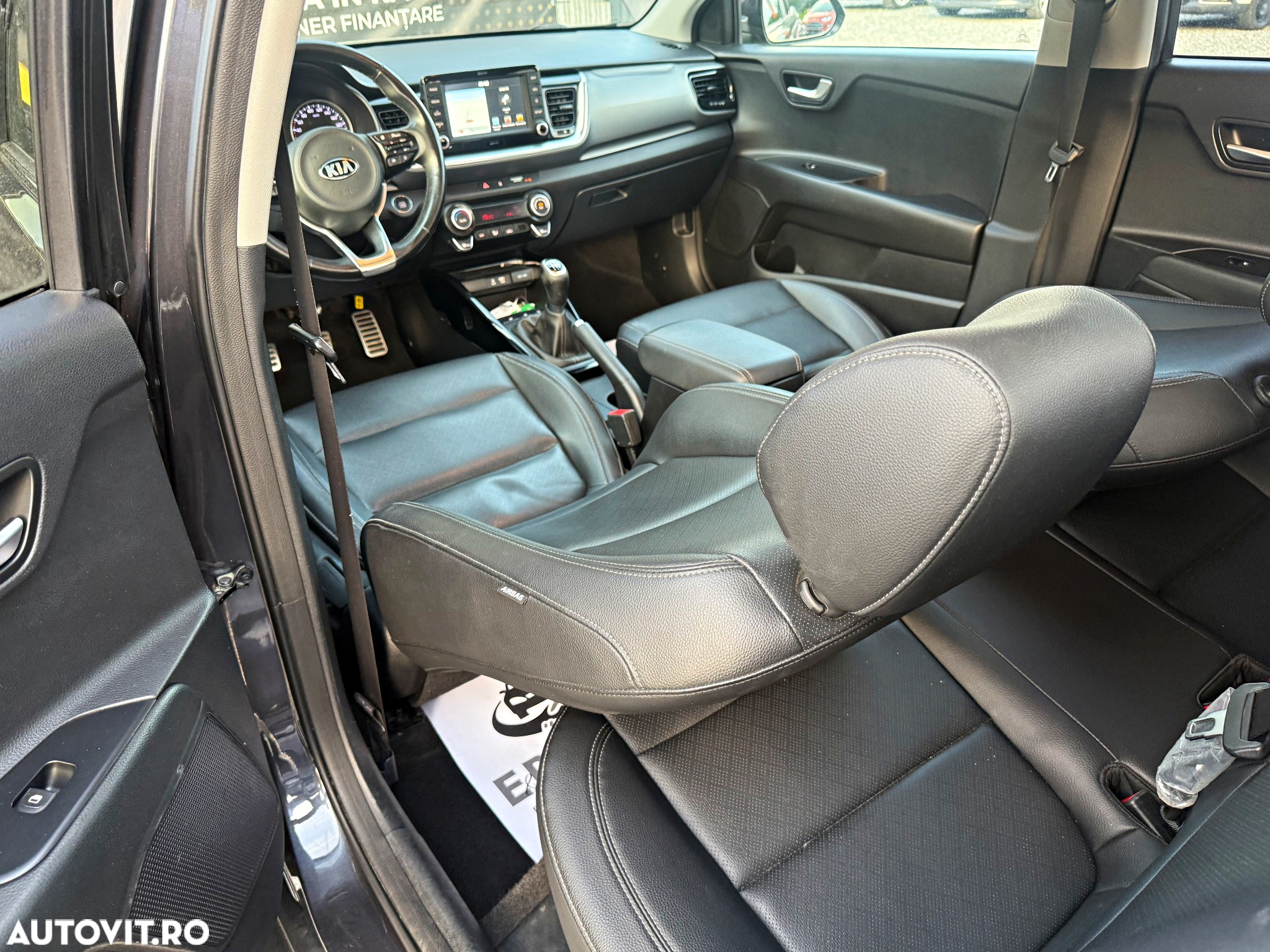 Kia Stonic 1.0 T-GDI 120 Platinum Edition - 19
