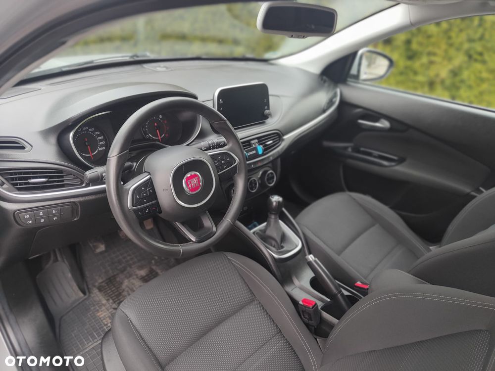 Fiat Tipo 1.4 T-Jet Business Line - 11