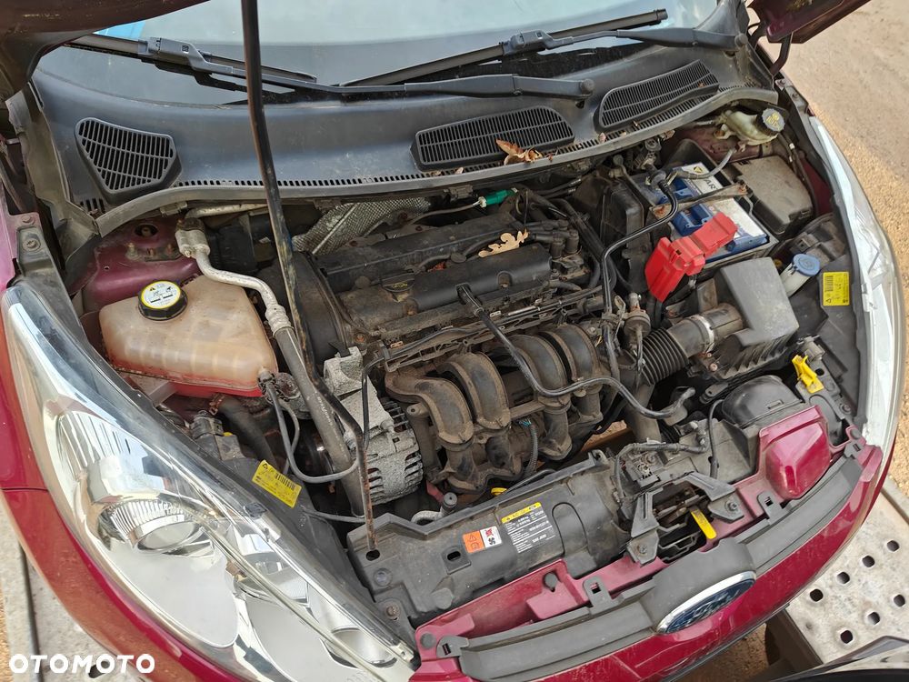 Ford Fiesta 1.25 Celebration - 10