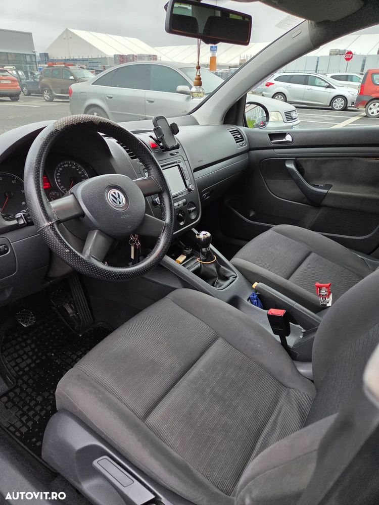 Volkswagen Golf 1.9 TDI Comfortline - 6