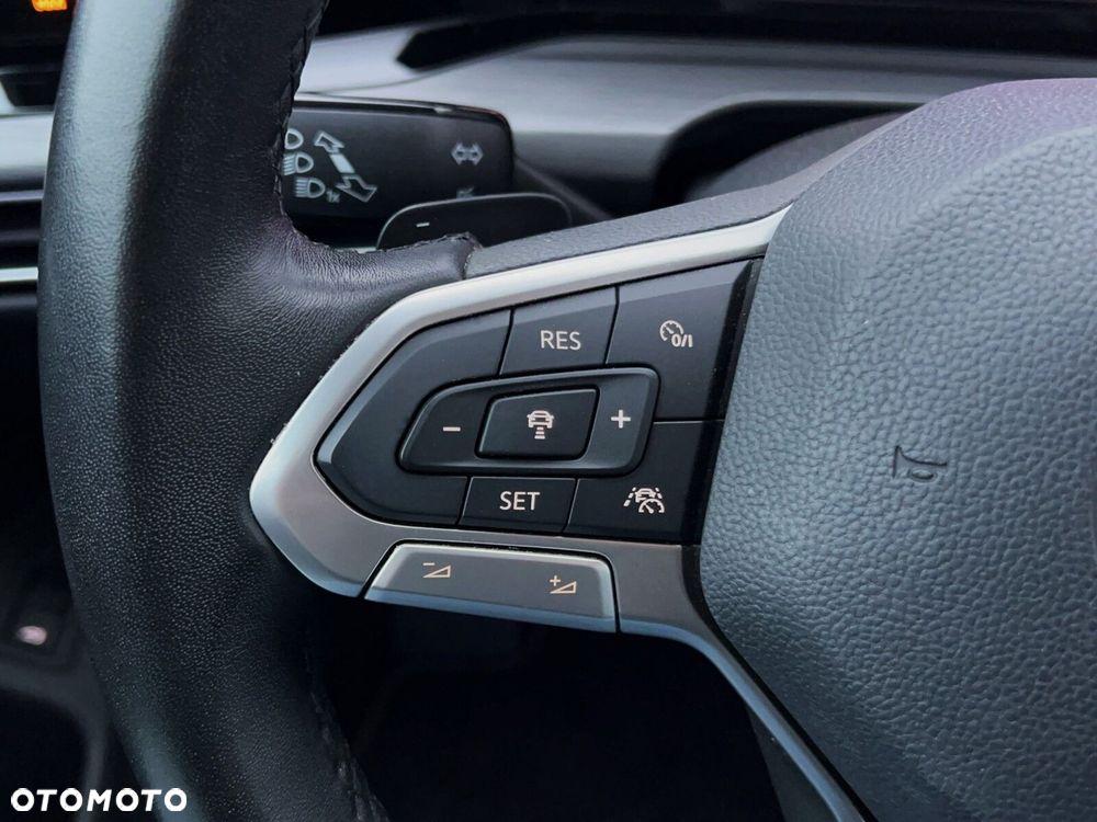 Volkswagen Golf 2.0 TDI Style DSG - 20