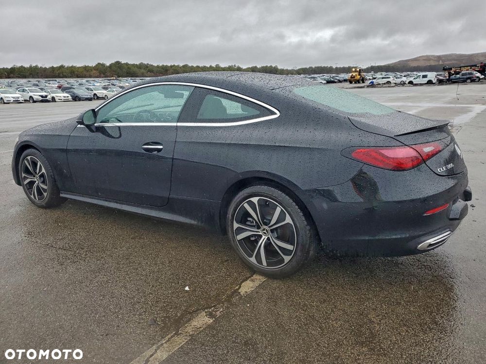 Mercedes-Benz CLE 300 4Matic 9G-TRONIC - 3