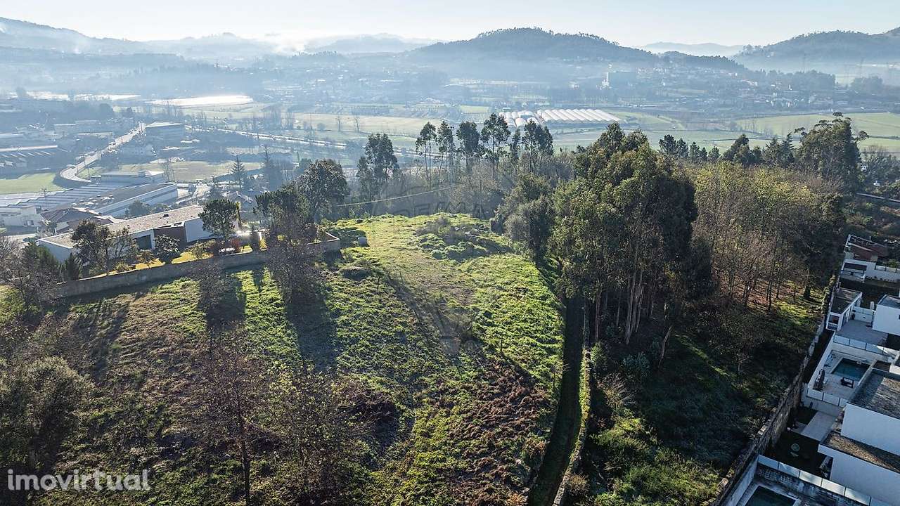 Terreno  para venda - Grande imagem: 2/9