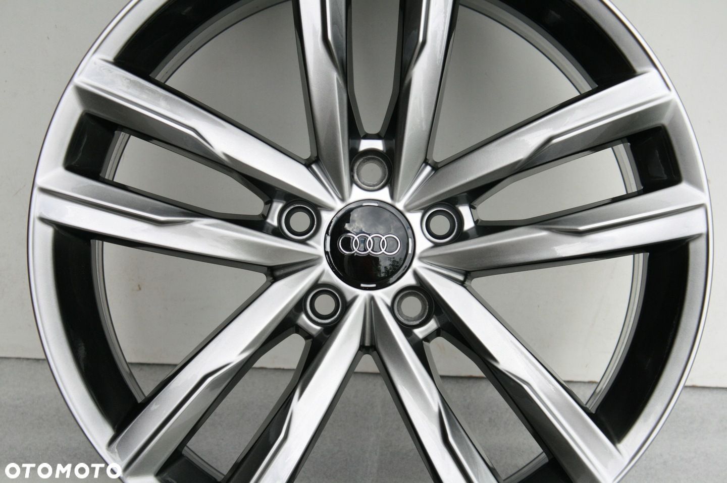 18 ORYGINAŁ AUDI A6 A4 A3 Q5 Q3 Q2 ALLORAD - 1