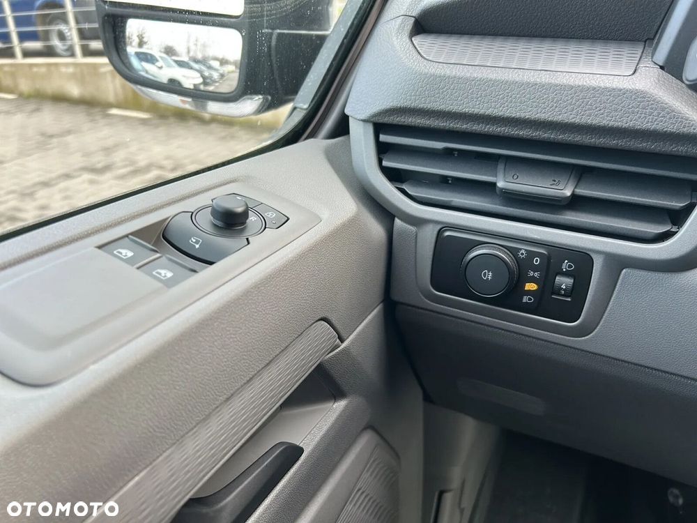 Volkswagen Transporter T7 Furgon AUTOMAT/L2H1, 2.0 TDI 170 KM, r.o. 3500 mm - 25