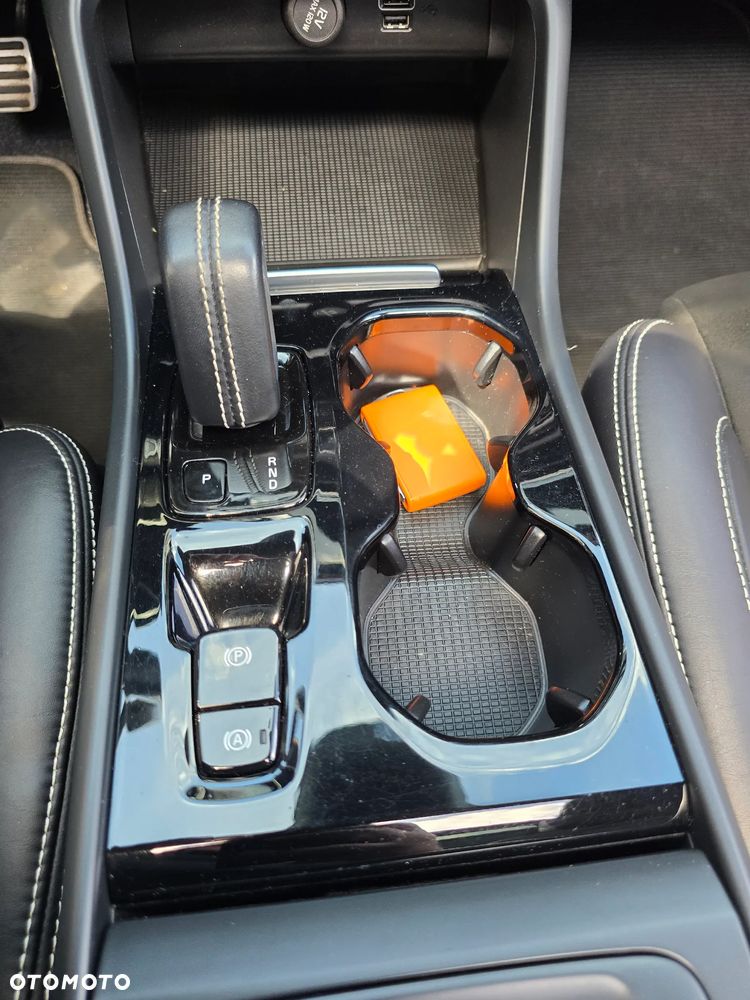 Volvo XC 40 - 27