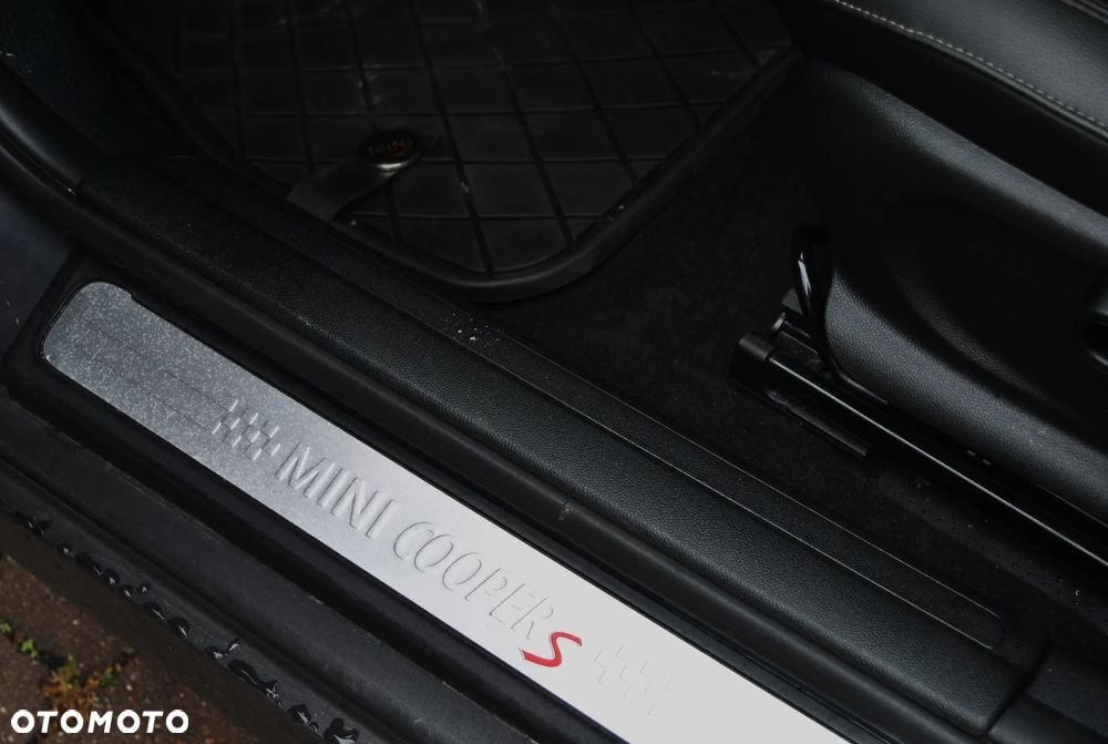 MINI Clubman Cooper S All4 John Cooper Works Trim - 14