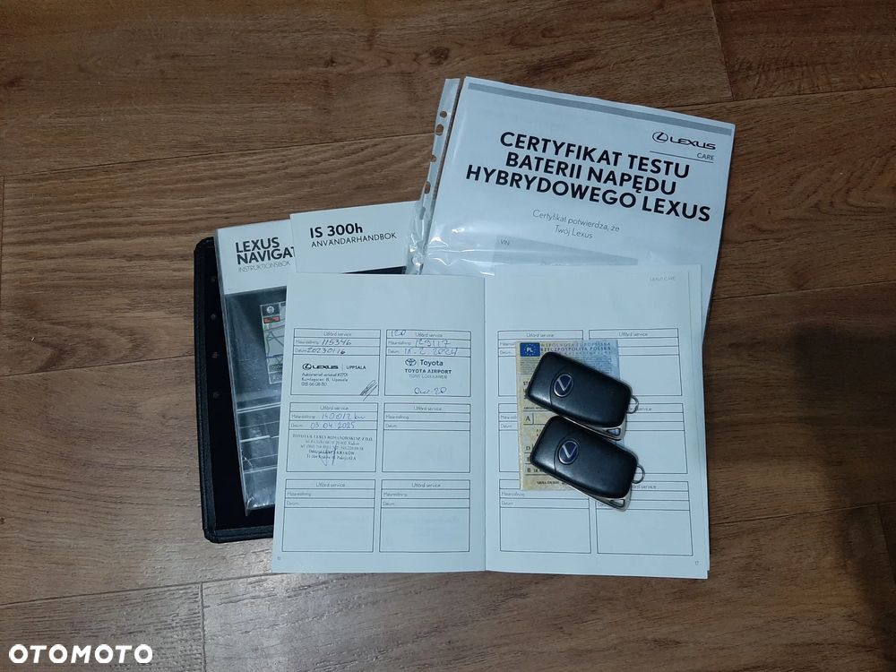 Lexus IS 300h Comfort - 21