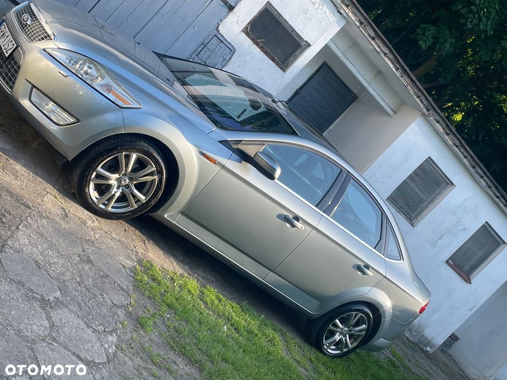Ford Mondeo - 1