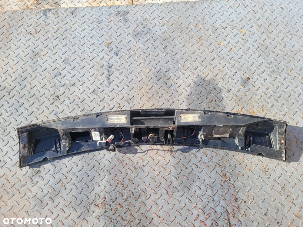 Blenda klapy bagażnika klamka Dodge Caliber 2006-2011r PX8 - 2