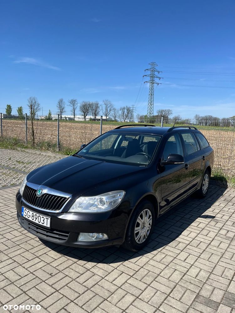 Skoda Octavia 1.6 TDI Ambiente - 2
