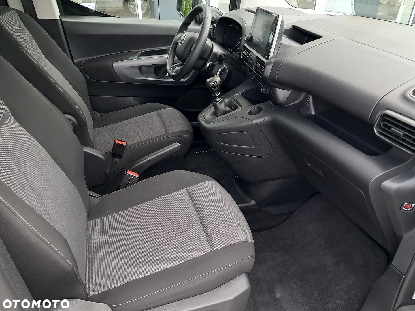 Toyota Proace City Verso 1.5 D-4D Business - 10