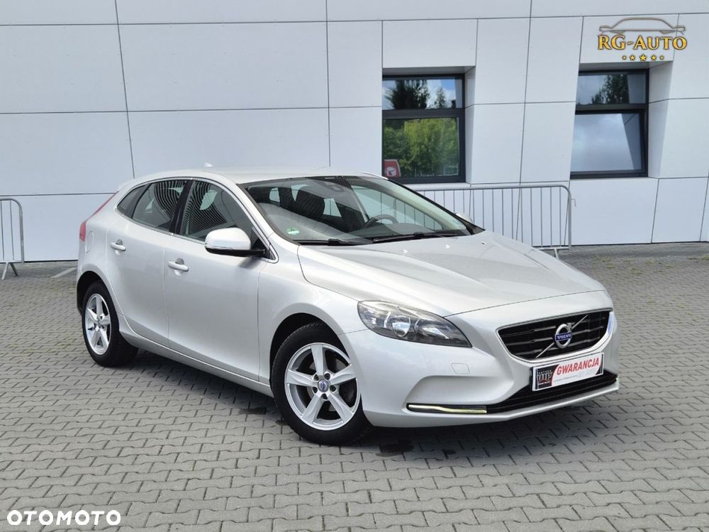 Volvo V40 - 2