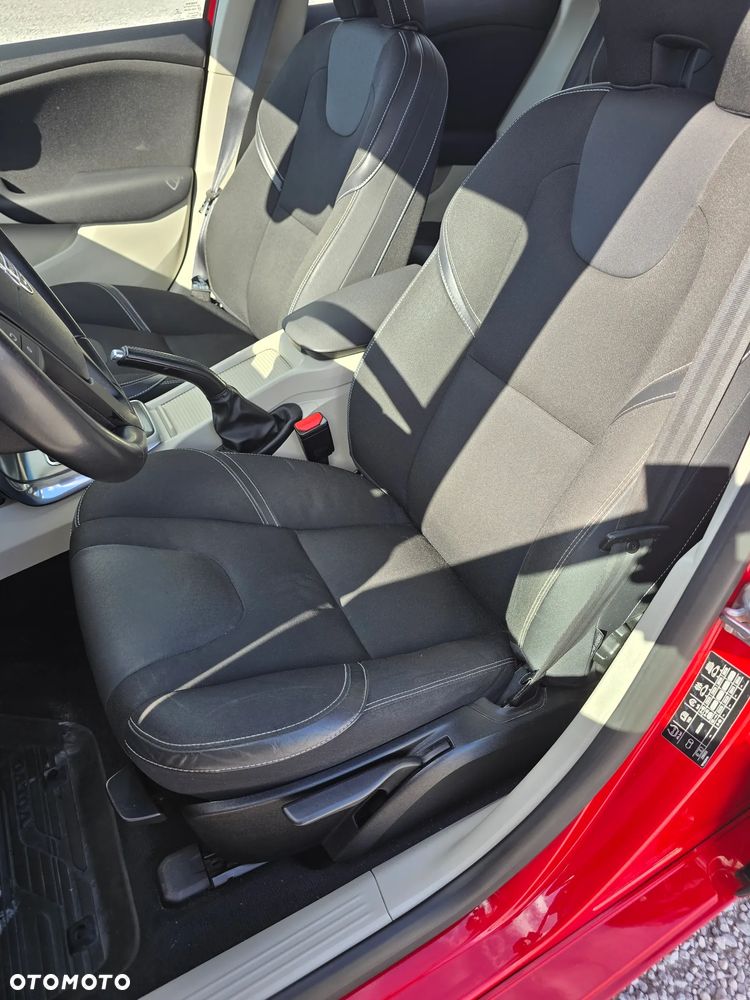 Volvo V40 T2 Drive-E Momentum - 8