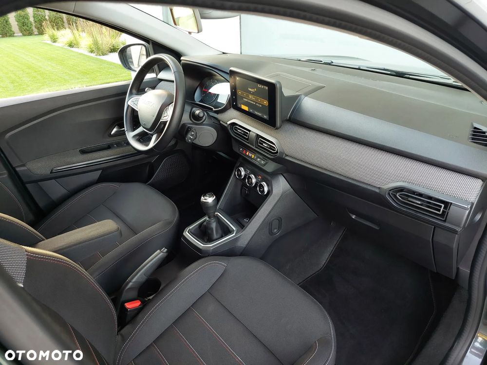 Dacia Jogger 1.0 TCe Extreme+ 7os - 16