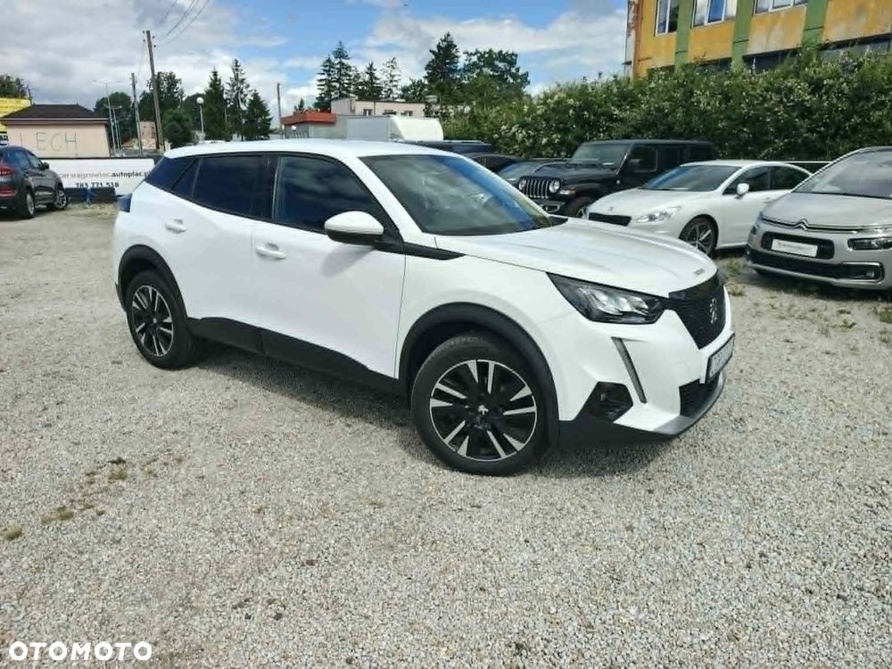 Peugeot 2008 BlueHDi 100 Active - 4