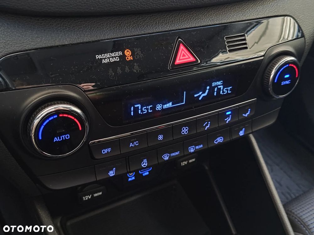 Hyundai Tucson 1.7 CRDI BlueDrive Comfort 2WD - 20