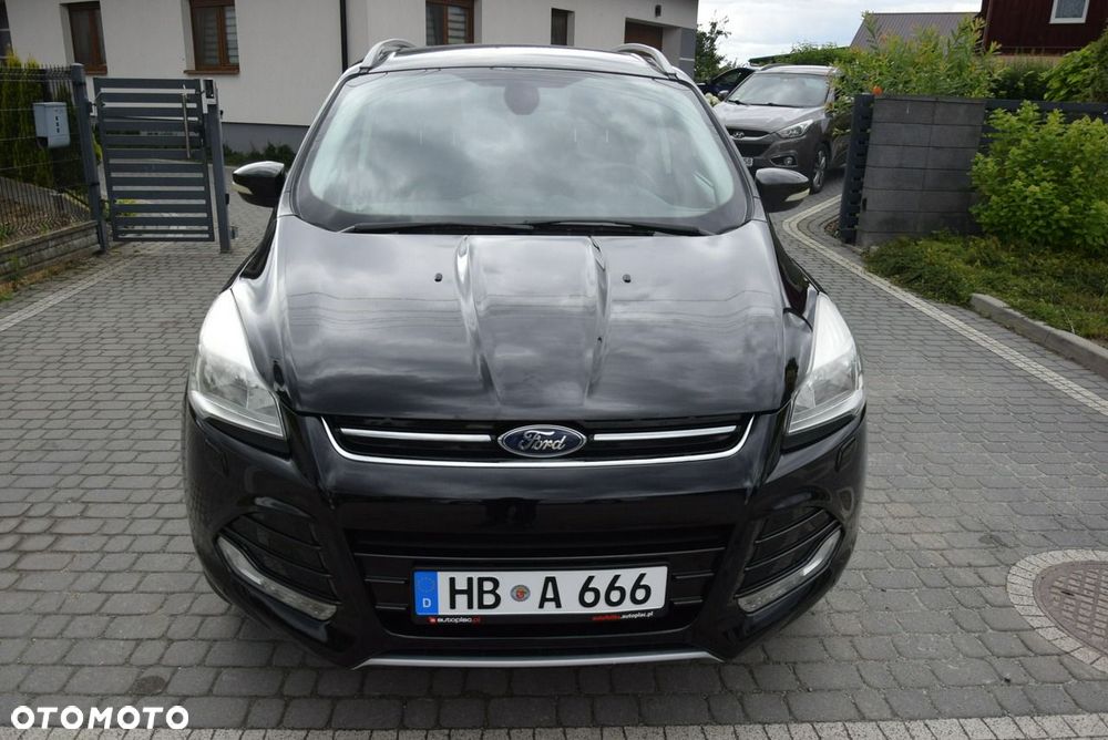 Ford Kuga 2.0 TDCi 4x2 Titanium - 4