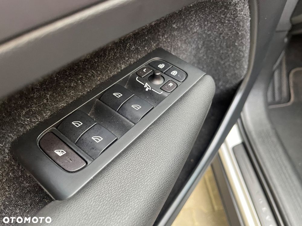 Volvo XC 40 D3 Momentum Pro - 10