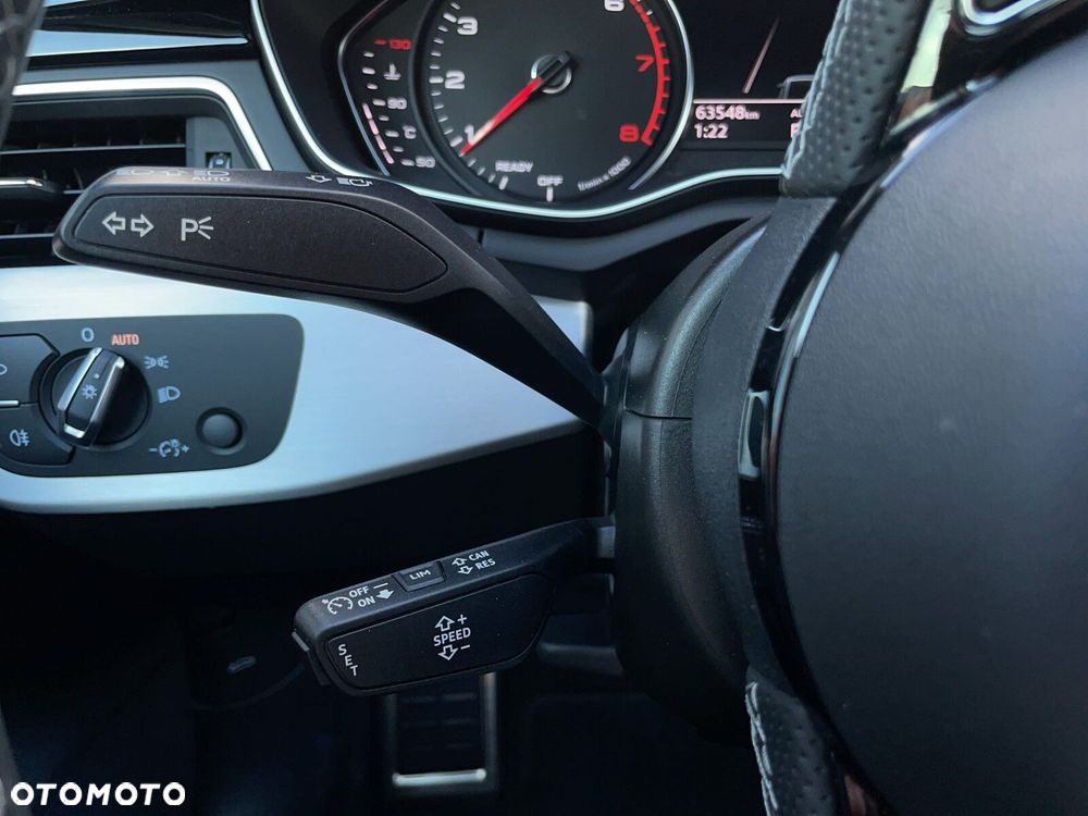 Audi A4 Avant 40 TFSI mHEV Quattro S tronic - 17