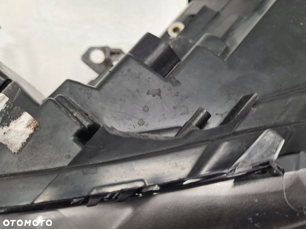 VW GOLF VI LAMPA LEWY PRZÓD ANGLIK UK YUANZHENG - 3