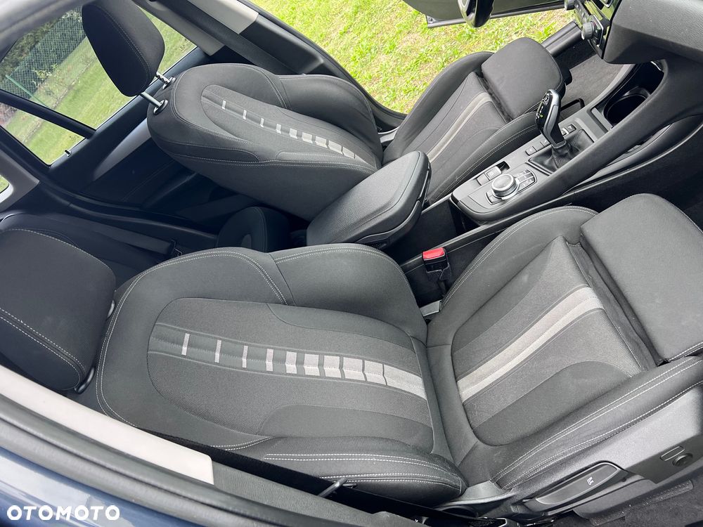 BMW X1 xDrive20d Advantage - 13