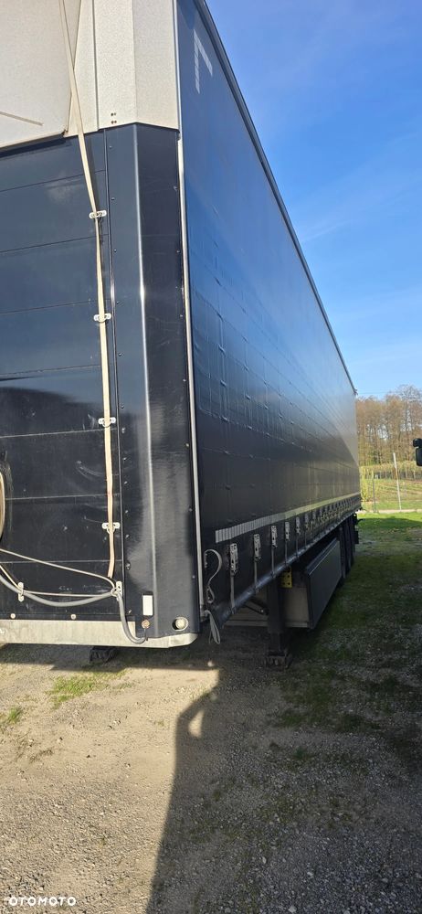 Schmitz Cargobull SCB S3T - 4