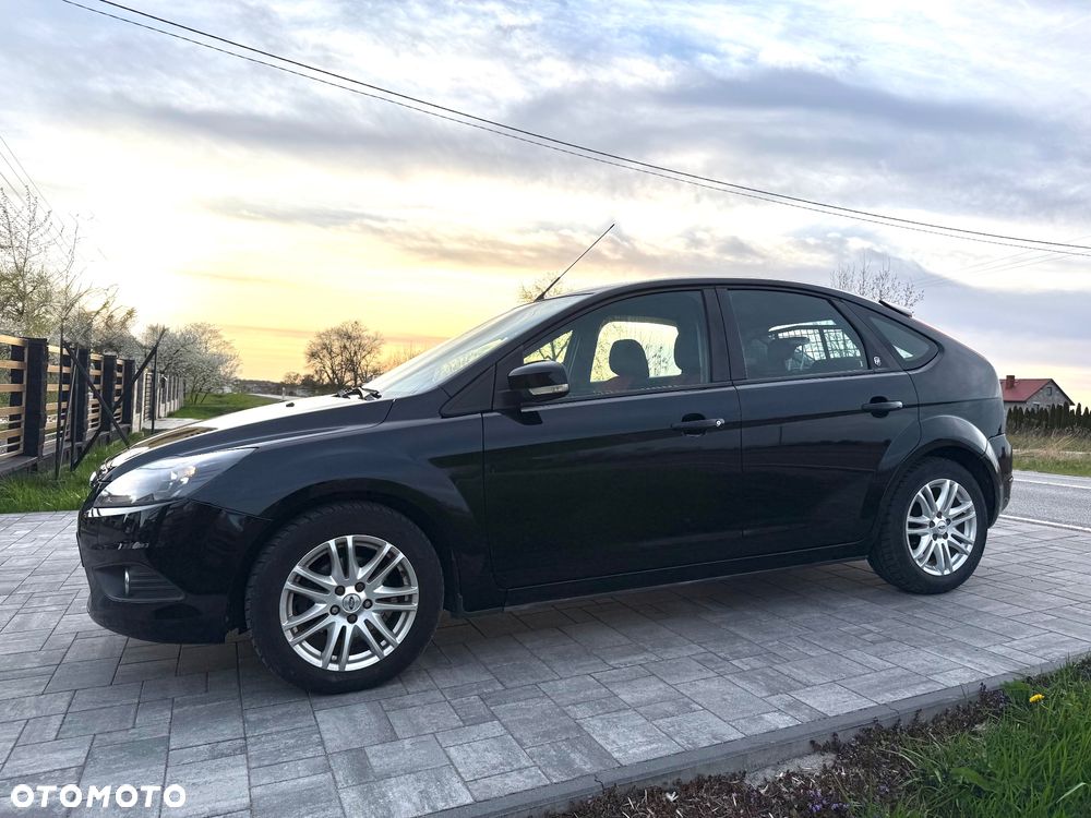 Ford Focus 1.6 16V Ghia - 39